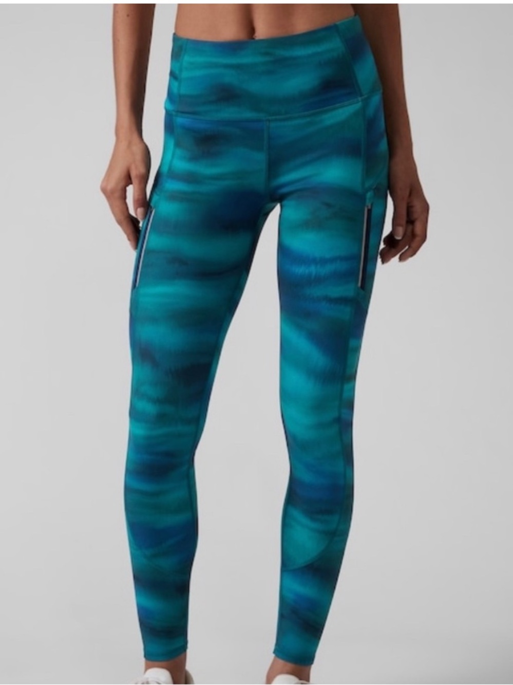 Athleta Brilliance Cool color Rainier Ombre Leggings